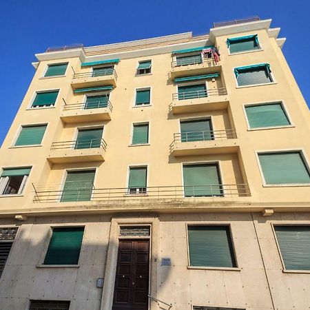 Bilocale Ristrutturato A Nuovo A 20 Metri Dal Mare Varazze Exteriör bild